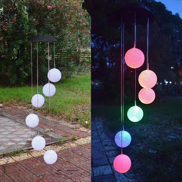 Solcelle-drevet hengende kolibri LED vindklokke med fargeforandrende RGB akrylfugler og værbestandig topp Skanto