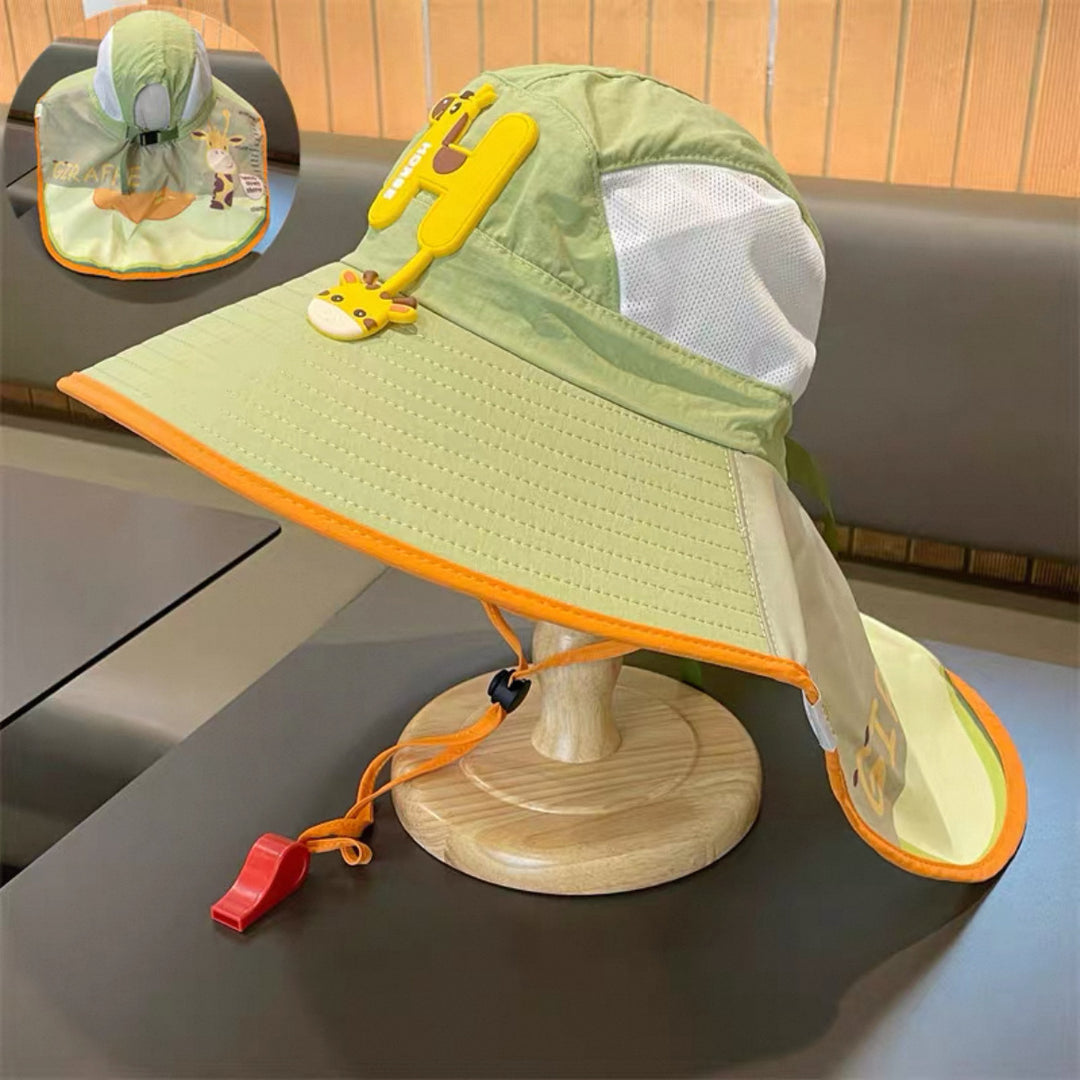 Solfaktor med nakkebeskyttelse, pustende nett og justerbar hakebånd Skanto
