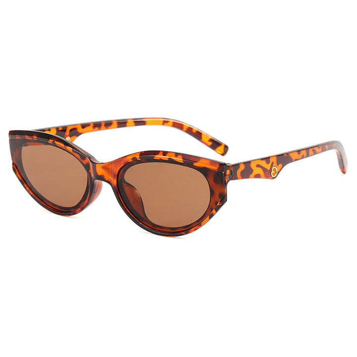 Dame Cat-Eye solbriller i elegant design Skanto