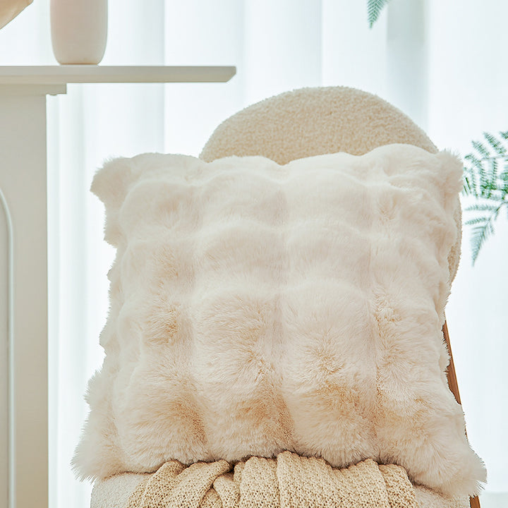 Ladies pillow with structured cover Skanto
