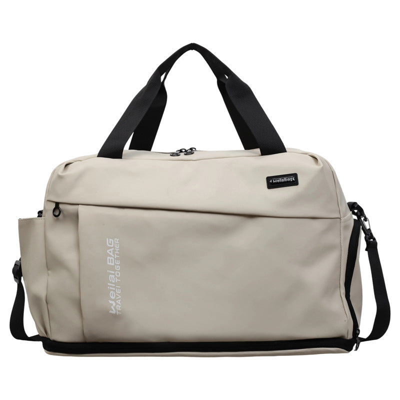 Reise- Og sportbag med vannavvisende materiale og mange lommer Skanto