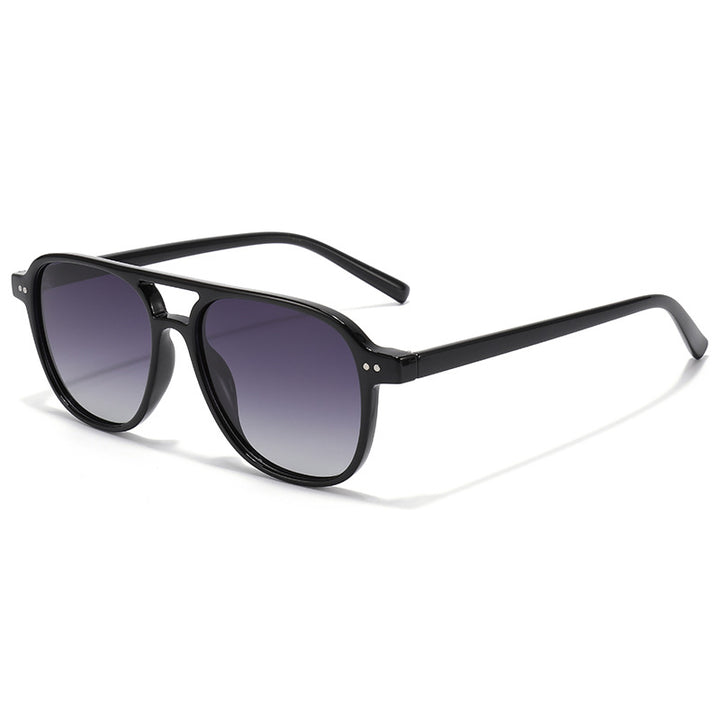 Dame designer solbrille med trendy havskilpadde ramme og UV-beskyttelse Skanto