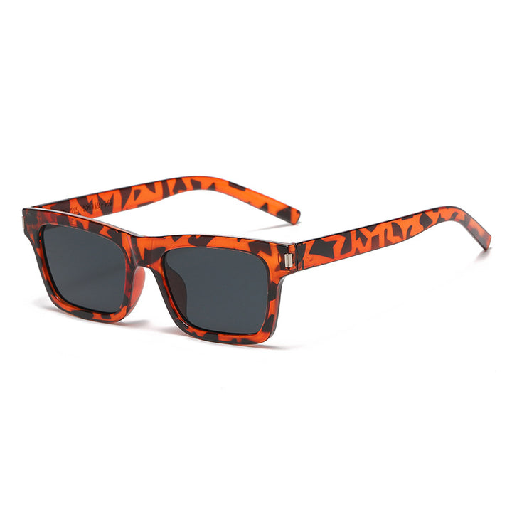 Dame elegant rektangulær solbrille med polariserte glass Skanto