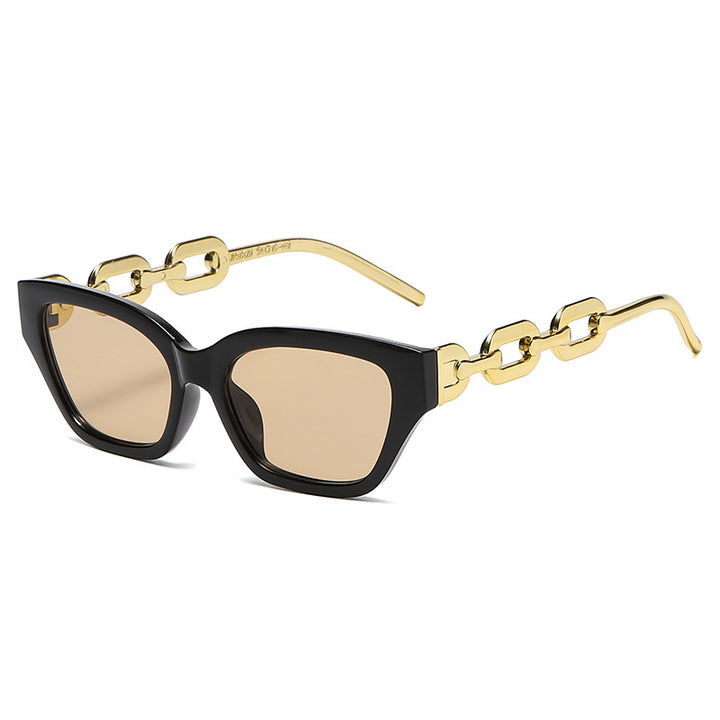 Dame Cat-Eye solbrille med dekorativ kjettingramme Skanto
