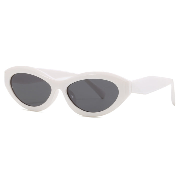 Dame cat-eye solbriller med bred ramme og UV-beskyttelse Skanto