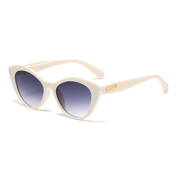 Kvinnenes fashionable cat-eye solbriller med UV-beskyttelse Skanto