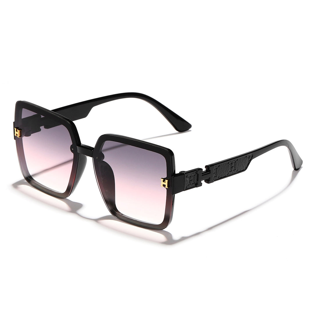 Dame oversized moteriktig solbrille med elegant fargeovergang Skanto