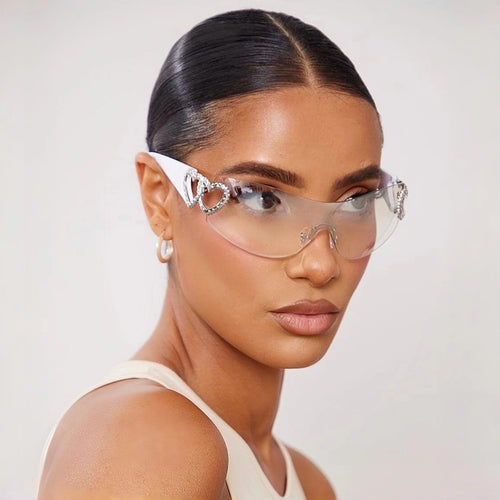 Dame designer-solbrille med luksuriøs hjerte-akseent Skanto