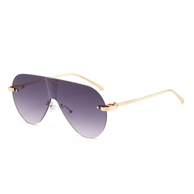 Dame Oversized solbriller i moderne aviator-stil Skanto