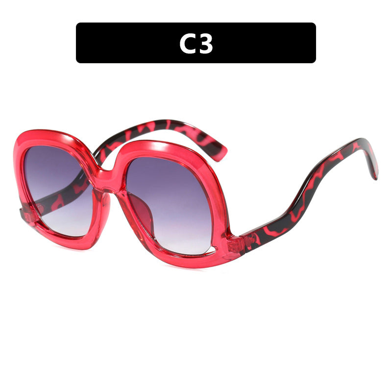 Dame oversized solbrille med moderne design Skanto