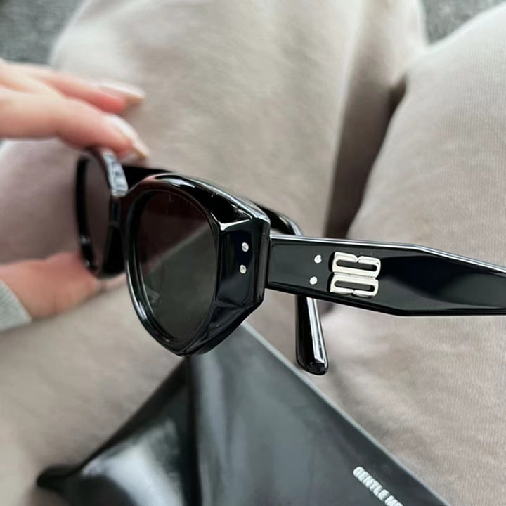 Dame Cat-Eye solbriller i moderne design Skanto