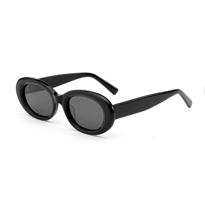 Dame moteriktig solbrille med ergonomisk design og høykvalitets linser Skanto