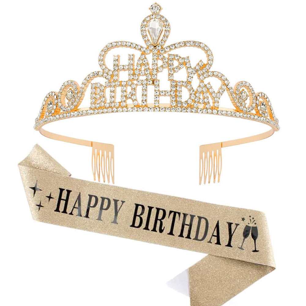 Dame Funkenkrone med "Happy Birthday" skrift Skanto