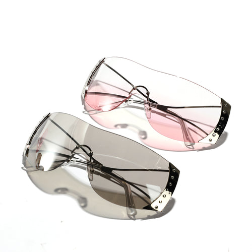 Dame futuristisk solbrille med stilfull ramme og høygradig UV-beskyttelse Skanto