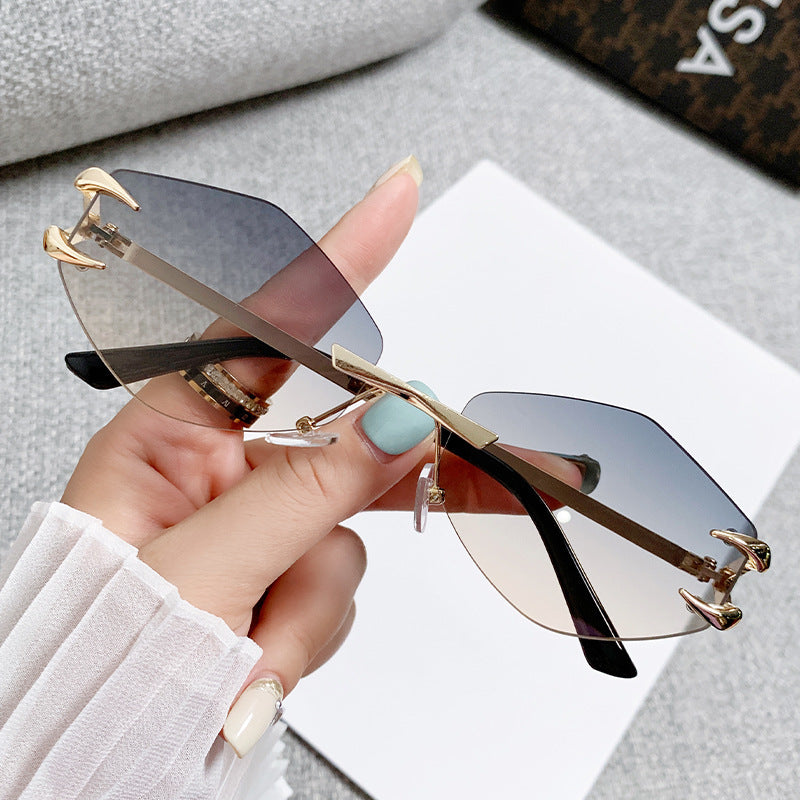 Dame geometrisk oversized solbrille Skanto
