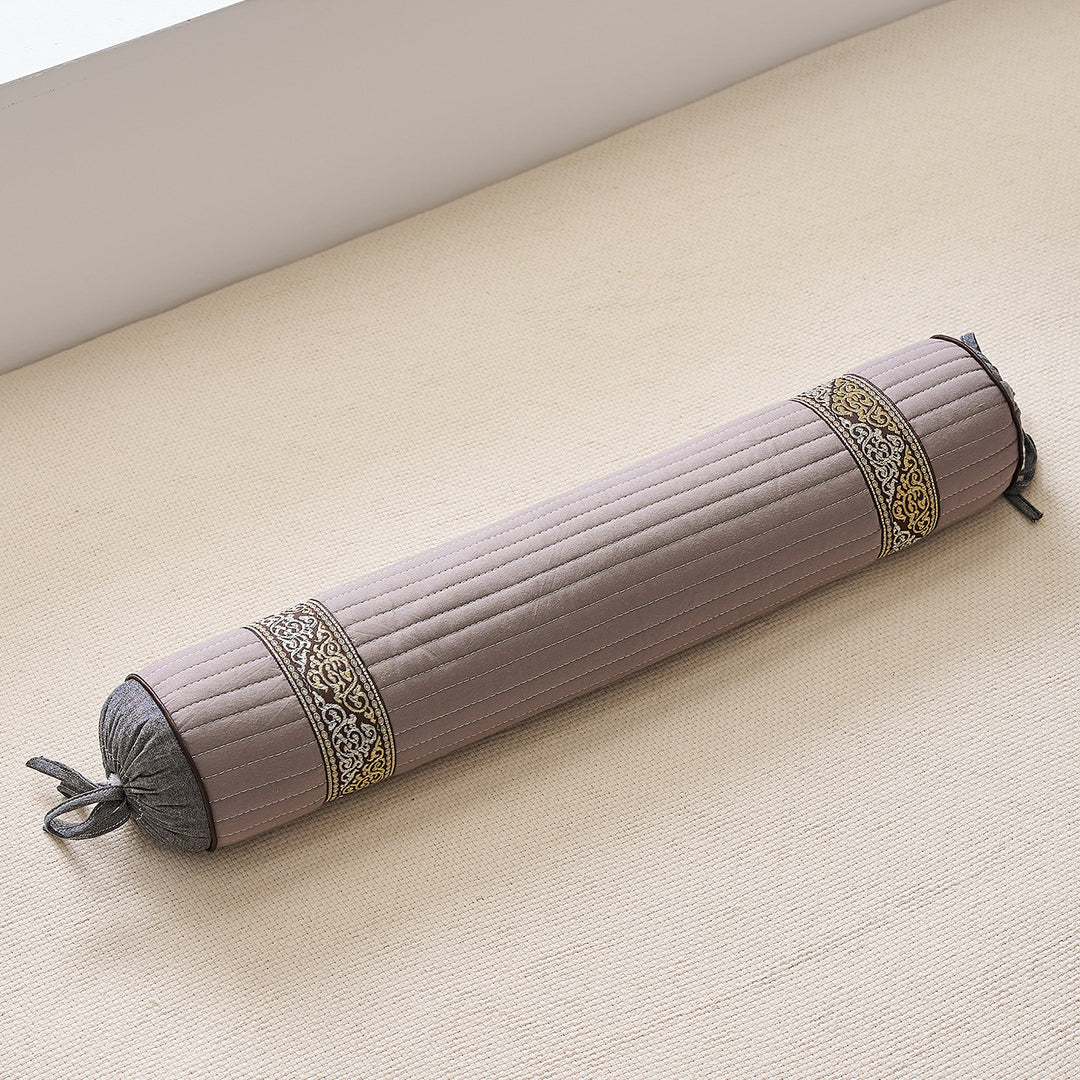 Meditasjonsrull med dekorativt design Skanto