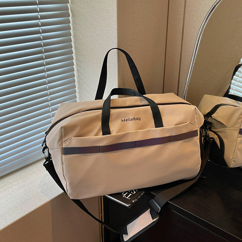Sportslig Duffelbag Med Robust Materiale Og Allsidig Innredning Skanto