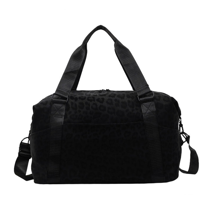 Sporty duffel bag with animal print and practical carrying options Skanto