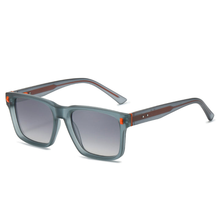Dame Fashion-solbrille med UV400-beskyttelse og moderne, kantete design Skanto