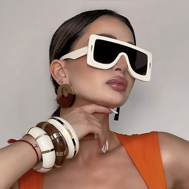 Dame oversized solbriller i moderne Bauhaus-stil Skanto
