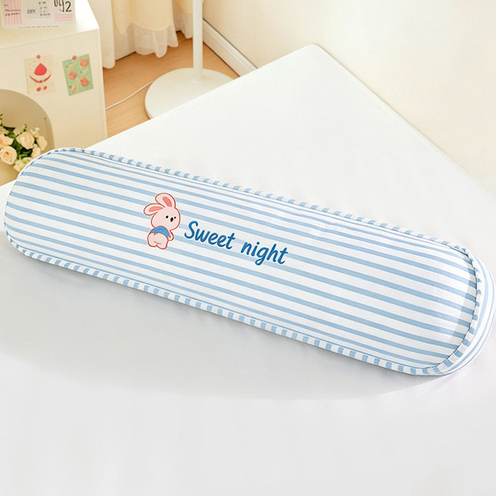 Plush nakkestøtte med søtt elefantmotiv Skanto