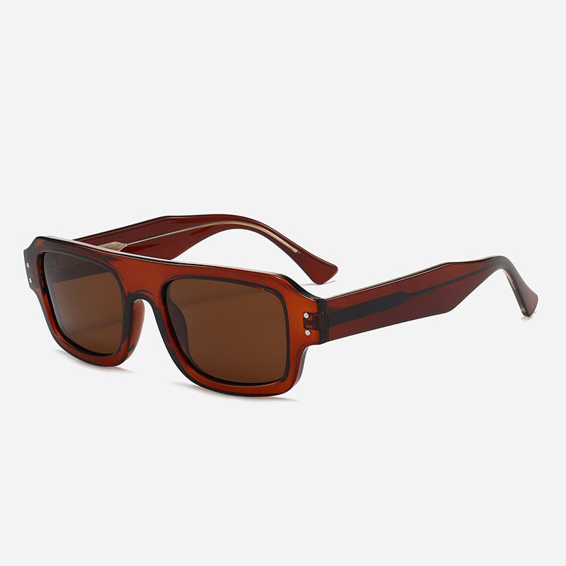 Dame solbriller i moderne oversized-design Skanto