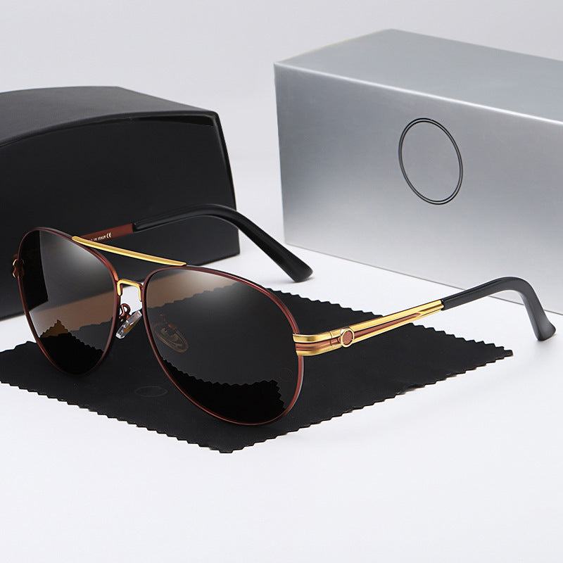 Dame elegant solbrille med smal ramme og UV-beskyttelse Skanto