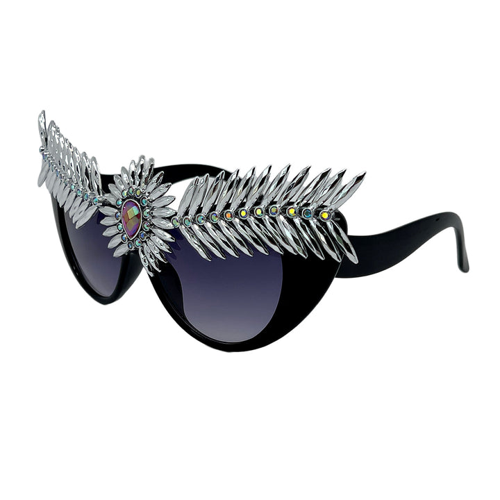 Damer ekstravagant statement solbrille med unik smykkearkitektur Skanto