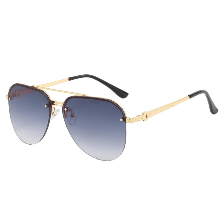 Damer elegant pilot solbrille med høy UV-beskyttelse og stilfull ramme Skanto