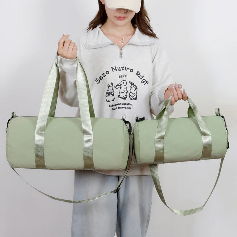 Sporty duffel bag with durable material and adjustable shoulder strap Skanto
