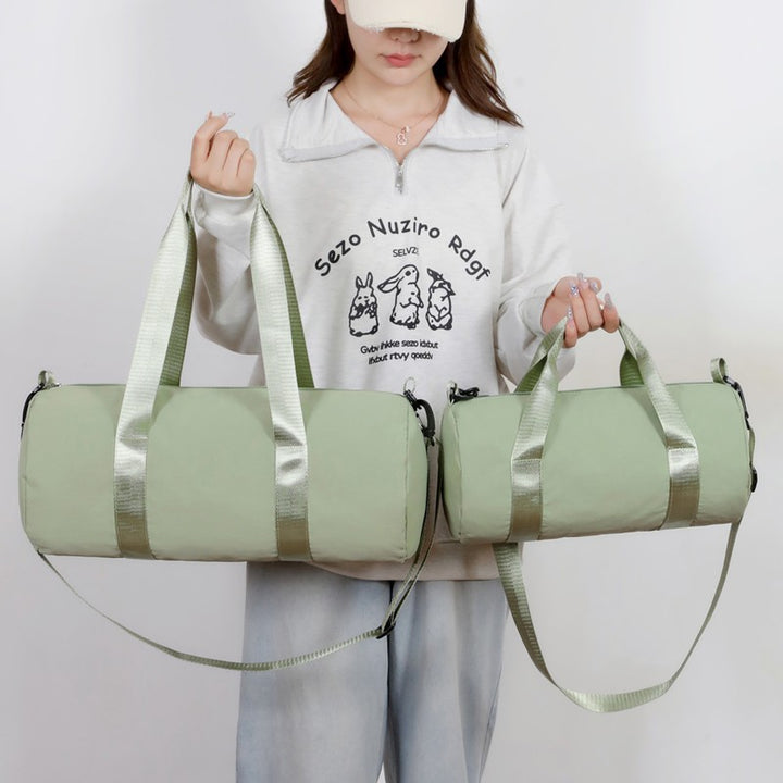 Sporty duffel bag with durable material and adjustable shoulder strap Skanto