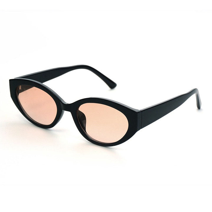 Damer moteriktig Cat-Eye solbrille med trendy ramme og UV-beskyttelse Skanto