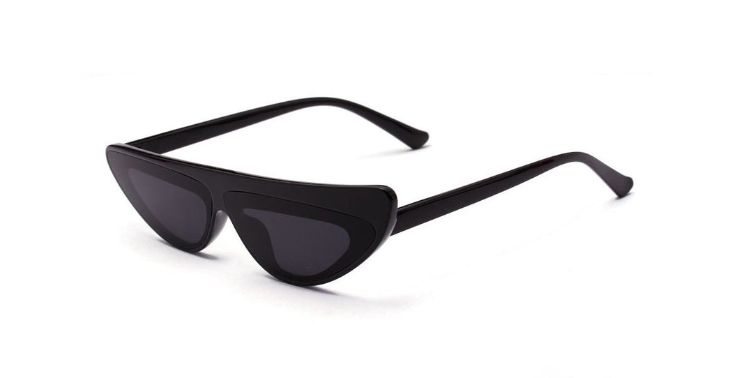 Dame Cat-Eye solbriller med trendy asymmetrisk design Skanto