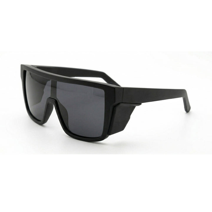 Dame sport solbriller i moderne design med bred ramme og polariserende linser Skanto