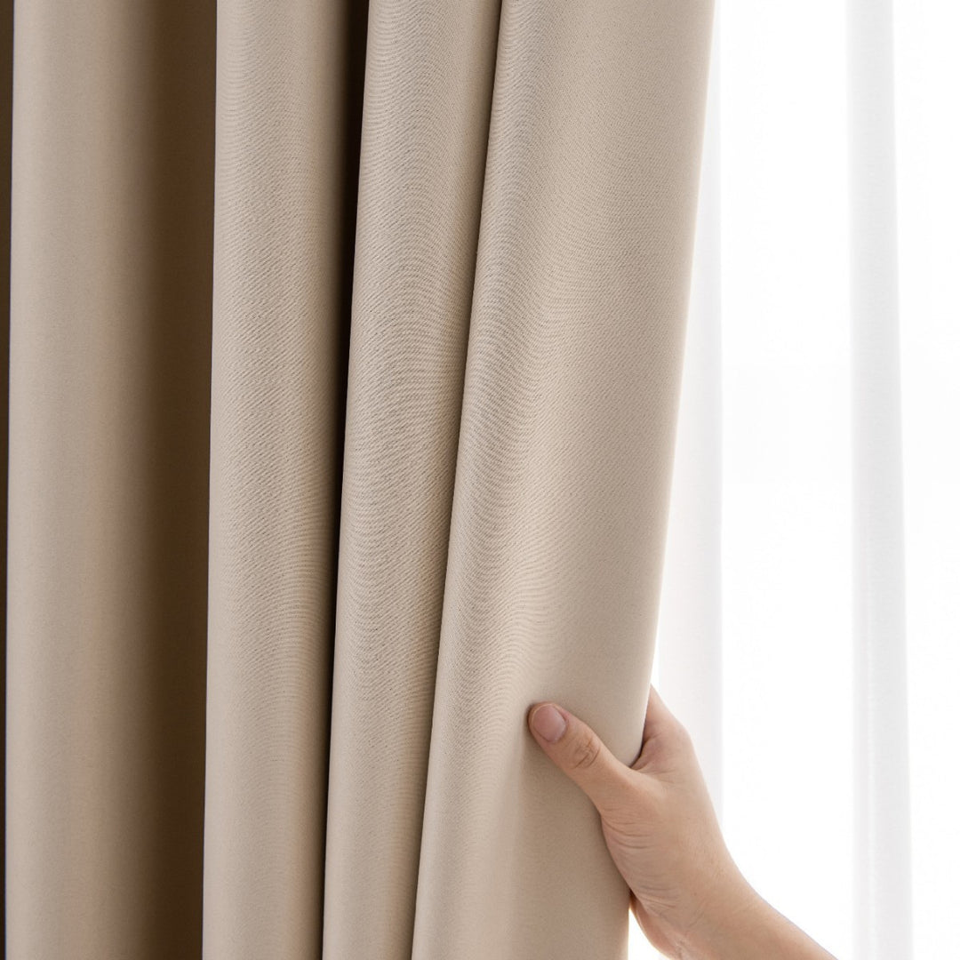 Soft Touch Blackout Gardiner Skanto