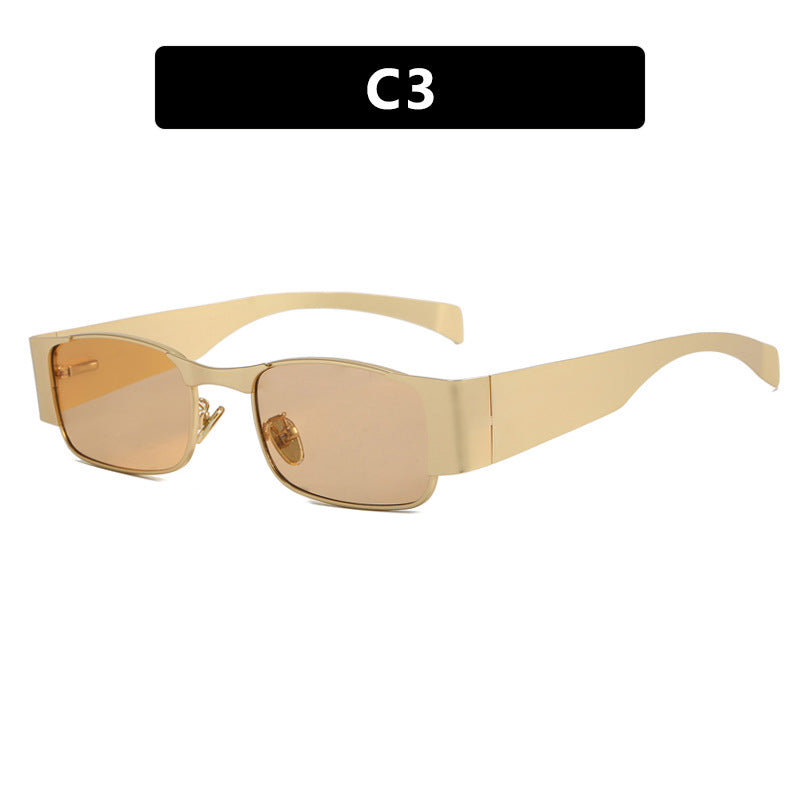 Dame moteriktig rektangulær solbrille med elegante glass Skanto