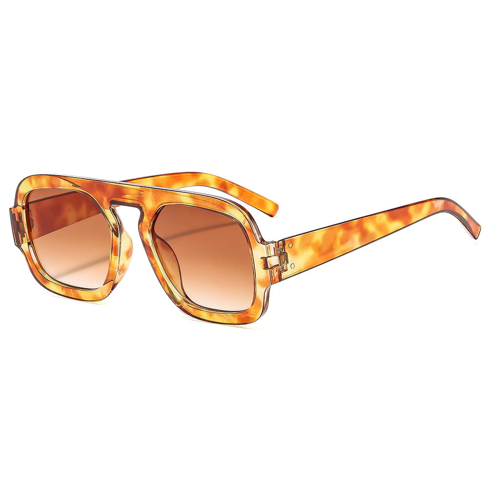 Men's Bold Retro-Inspired Square Sunglasses Skanto