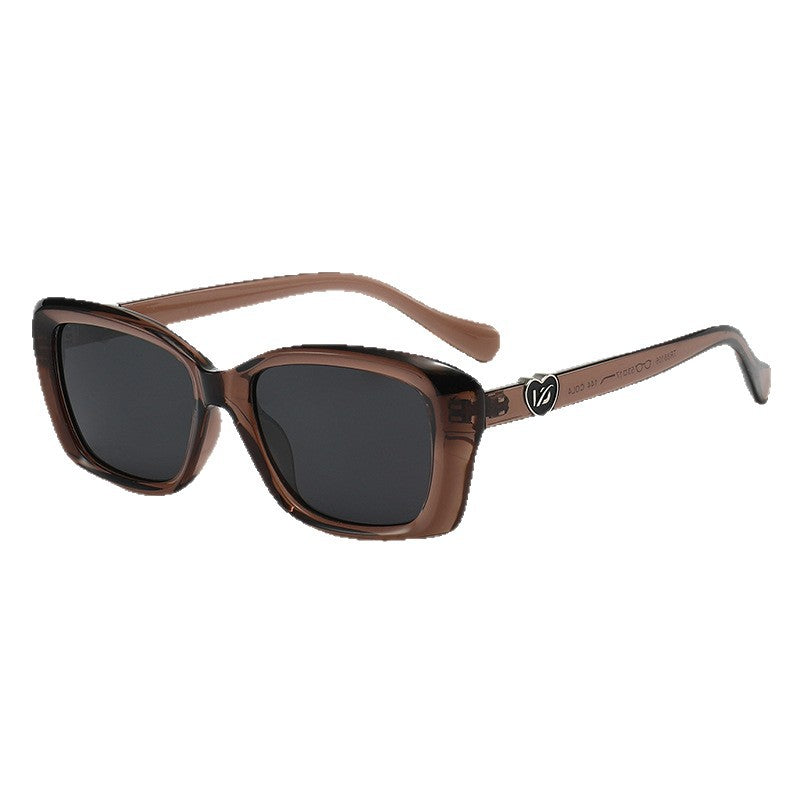 Kvinnenes modne solbriller i elegant oversized design Skanto