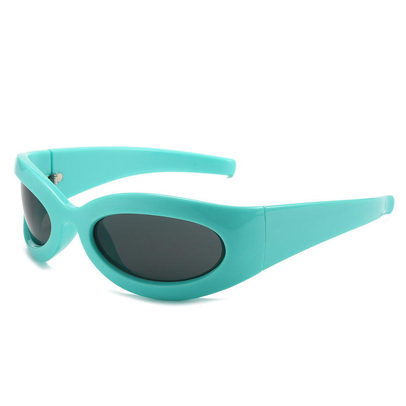 Dame trendy sportsbriller med aerodynamisk design Skanto