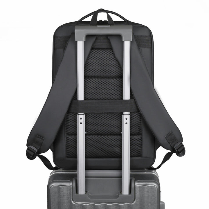 Elegante Laptop-Ryggsekk med gjennomtenkt innvendig rom og ergonomisk design Skanto