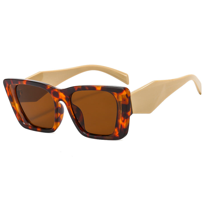 Dame oversized designer-solbrille med futuristisk ramme Skanto
