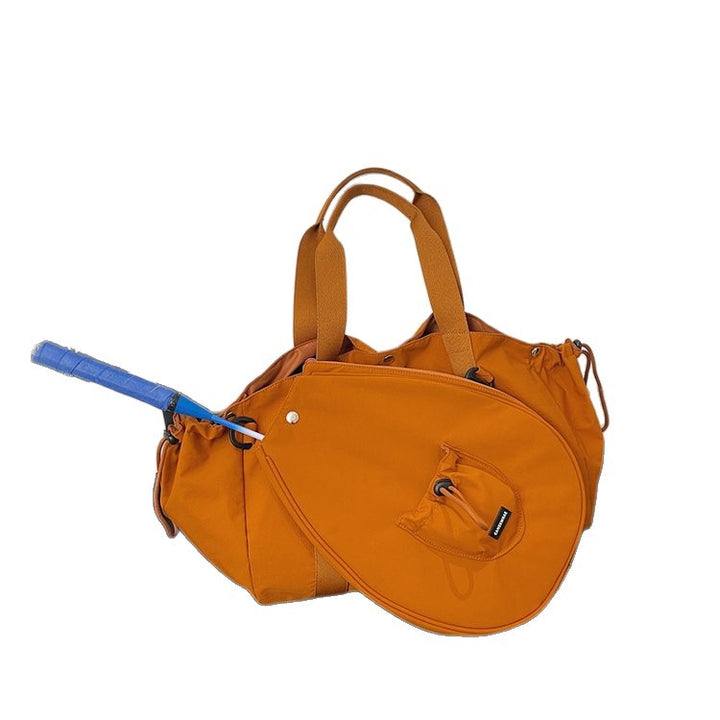 Elegant skulderveske med innovative rom Skanto
