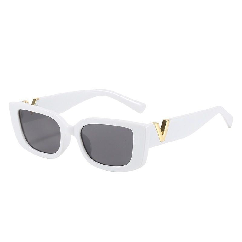 Dame moterik solbrille med markant trykk Skanto