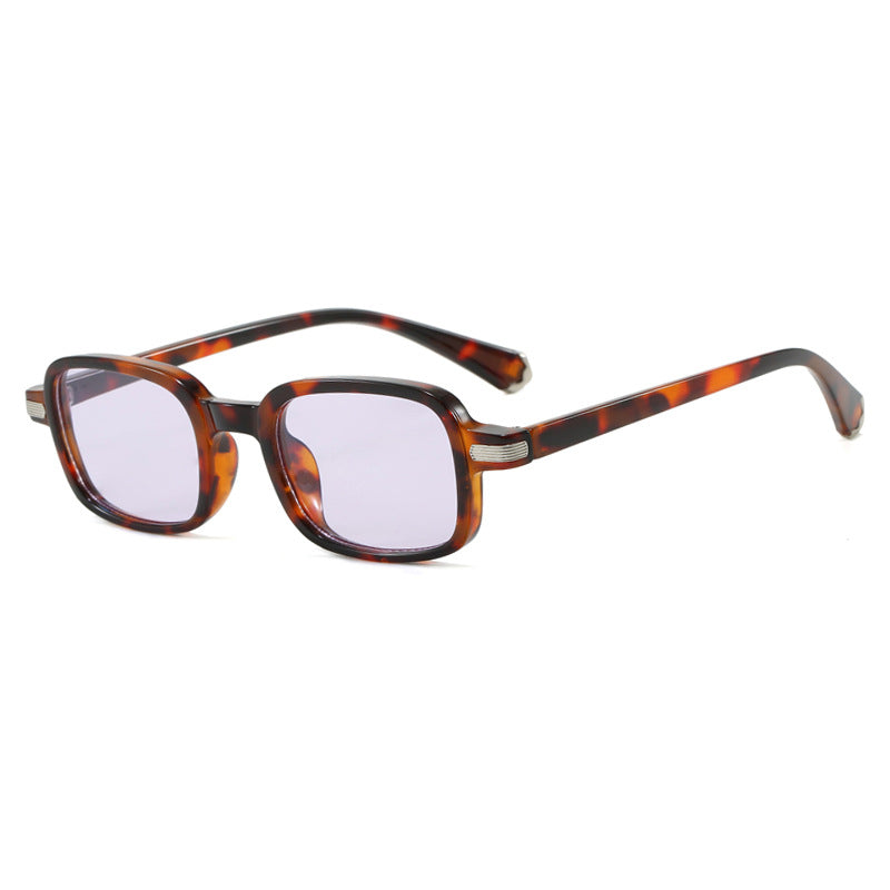 Dame moteriktig kvadratisk solbrille i trendy skilpadde-design Skanto