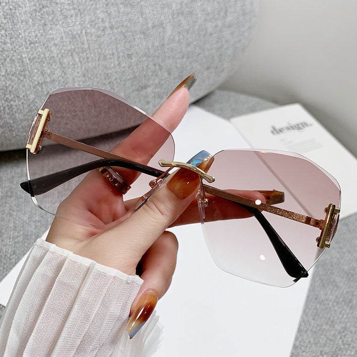 Dame futuristisk kvadrat solbrille Skanto