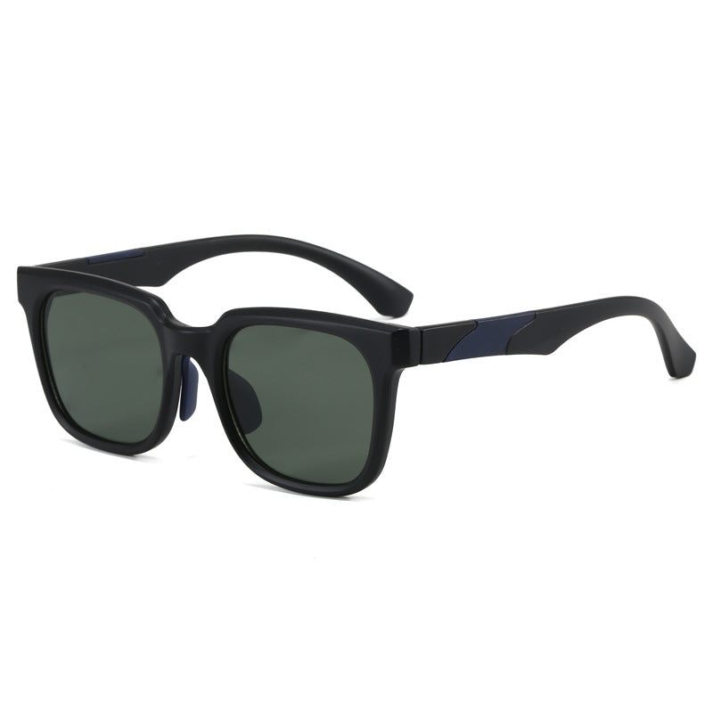 Dame Sporty solbriller i moderne design Skanto