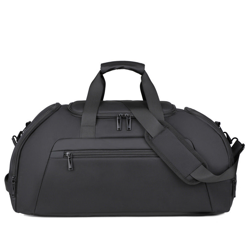 Men's sporty and spacious travel bag Skanto