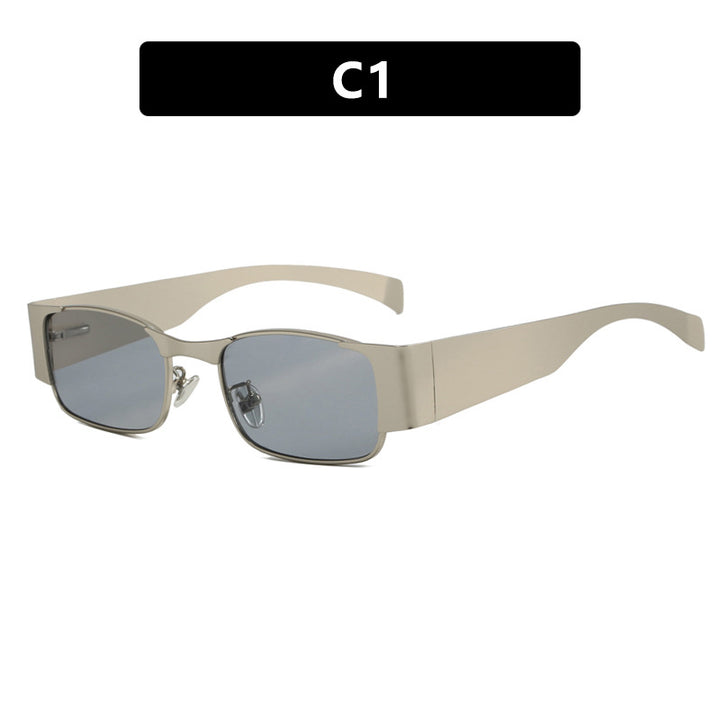 Dame moteriktig rektangulær solbrille med elegante glass Skanto