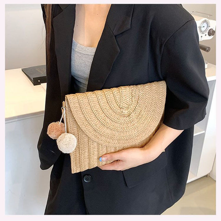 Stilig og Håndlaget Clutch-veske Av Naturmateriale Skanto