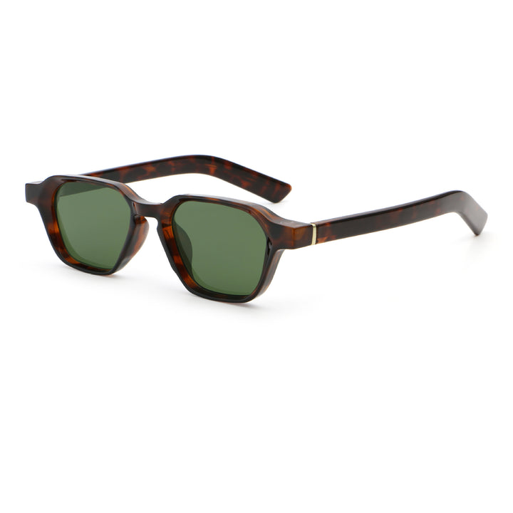 Dame solbrille i spesielt design med kantede glass Skanto